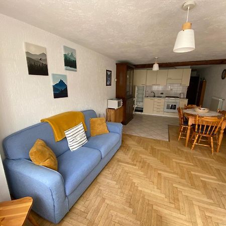 Casa Vacanze A La Salle Kültér fotó