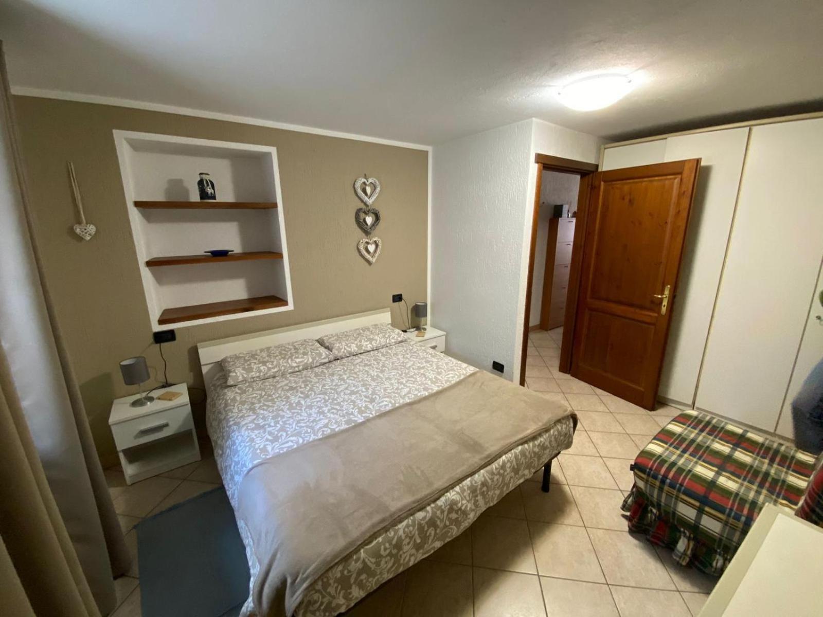Casa Vacanze A La Salle Kültér fotó
