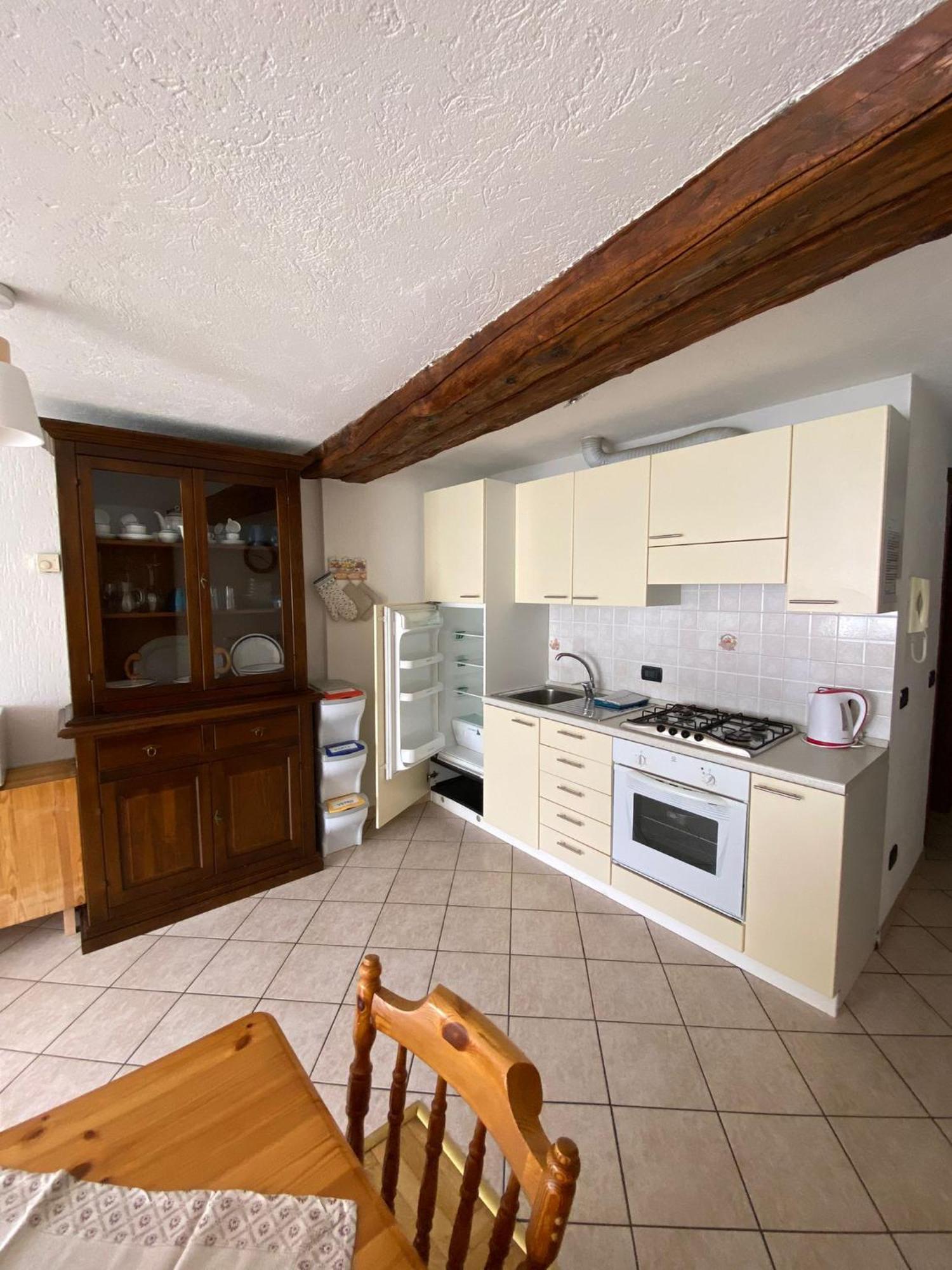 Casa Vacanze A La Salle Kültér fotó